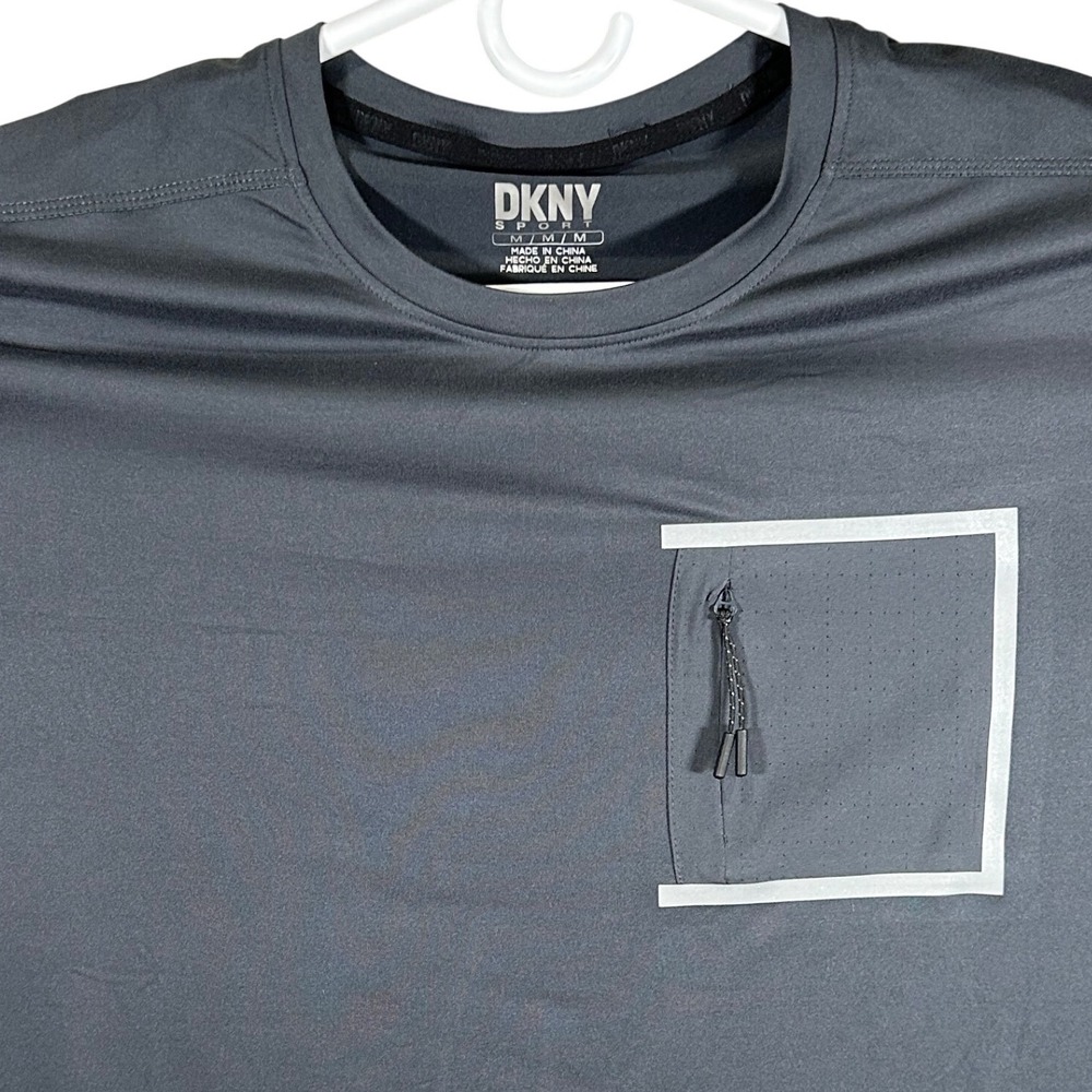 DKNY Sport Mens Gray Short Sleeve Performance T-Shirt Zip Pocket M Soft New